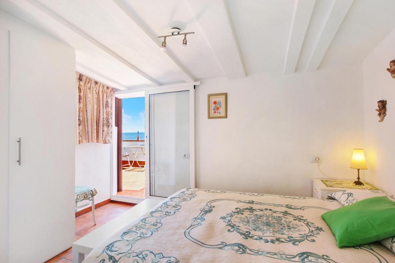 Estudio Vistas Bajamar Apartment Бахамар Екстериор снимка